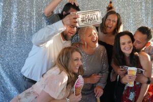 seattle, tacoma, bellevue dj photo booth rental