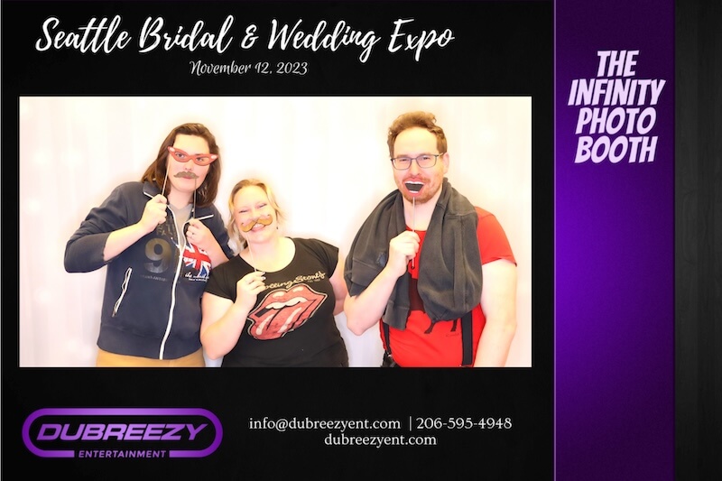 seattle, tacoma, bellevue dj photo booth rental